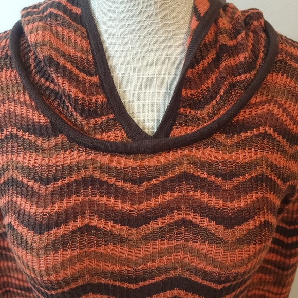 Prana “Meryl” Chevron Orange and Brown Hooded Sweater Dress Size Small - Picture 4 of 6